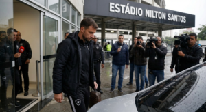 Botafogo demite Martín Anselmi: vitória no Brasileirão não sustenta técnico após queda na Libertadores