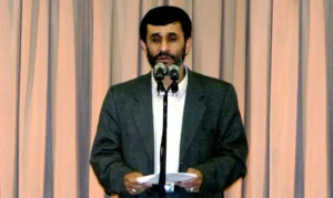 Bombardeio em Teerã: Ex-presidente iraniano Mahmoud Ahmadinejad morre em ataques aéreos dos EUA e Israel
