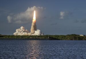 Artemis II: NASA lança voo tripulado em marco para o retorno humano à órbita da Lua