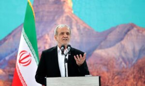 Irã: Pezeshkian diferencia povo americano de governo e critica ações dos EUA