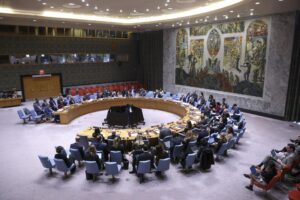 Veto de China e Rússia na ONU impede formação de coalizão para Estreito de Ormuz