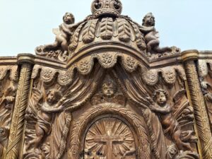 Arte sacra da Coleção Yunes celebra Paixão e Ressurreição no Palácio dos Bandeirantes