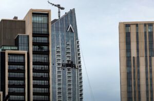 Emirados Árabes cobram indenização do Irã por danos em meio a tensões no Golfo Pérsico