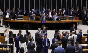 Veto à Dosimetria: Congresso Nacional tem análise agendada para 30 de abril
