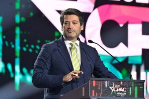 Colonialismo: líder da direita portuguesa defende legado e rejeita pedidos de desculpa