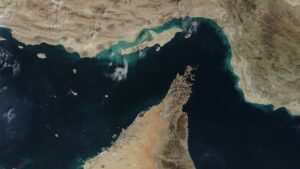 Irã retoma bloqueio em Ormuz e acende alerta global sobre energia