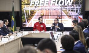 Governo interrompe cobrança de 3,5 milhões de multas de pedágio