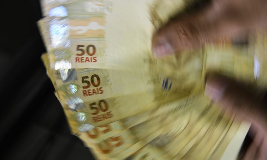 entidades do setor produtivo e por representantes sindicais, que apontam efeitos