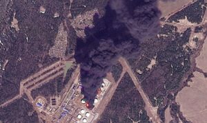 Refinaria russa é atingida por drones ucranianos em operação estratégica