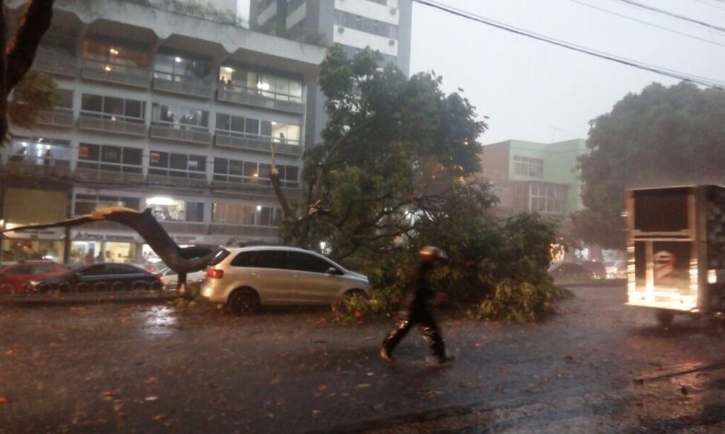 Belo Horizonte recebe meio bilhão do BNDES para combater enchentes e adaptar-se ao clima