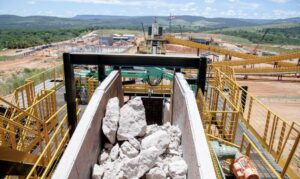 Minerais críticos: municípios e especialistas questionam projeto de lei aprovado na Câmara