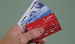 Reajuste de planos de saúde coletivos atinge menor patamar em cinco anos, mas supera inflação