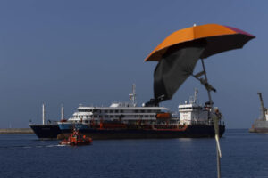 Hantavírus em cruzeiro aciona alerta internacional após desembarque na Espanha