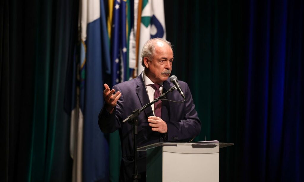 tante no cenário de unilateralismo comercial”. “O acordo é uma oportunidade de a