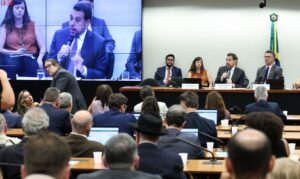 Boulos questiona compensações a empresas na transição para o fim da escala 6×1