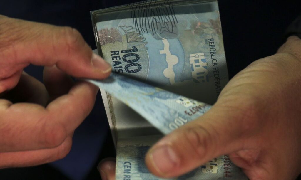 crédito em conta corrente, poupança ou Conta Digital da Caixa; - pelo aplicativo