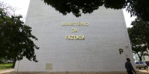 Golpistas usam site falso do Novo Desenrola para enganar consumidores, alerta Fazenda