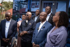 Ebola: crise na RDC e Uganda pode durar mais de um ano por conflitos e desinformação