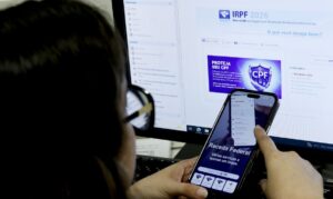 Milhões de brasileiros na reta final da declaração do imposto de renda 2026