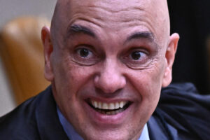 Advogado da Trump Media questiona ausência da AGU em processo contra Alexandre de Moraes nos EUA