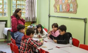 Senado aprova nova política nacional para estudantes com superdotação no Brasil