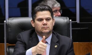 Senado prioriza debate aprofundado sobre PEC da jornada 6×1 e redução de horas