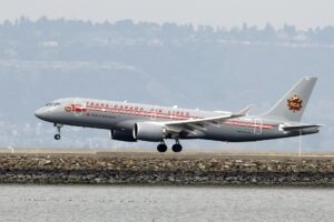 Piloto da Air Canada é acusado de operar voos comerciais por 17 anos sem a licença exigida