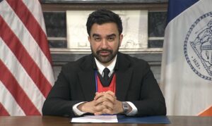 Zohran Mamdani exalta legado de Sócrates e a Democracia Corinthiana durante Copa do Mundo