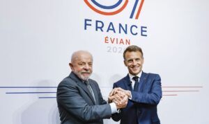 Lula articula parcerias estratégicas em encontros bilaterais durante cúpula do G7